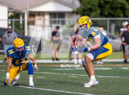 Thumbnail 2 in Grantsville vs San Juan photogallery.