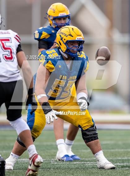 Thumbnail 3 in Grantsville vs San Juan photogallery.