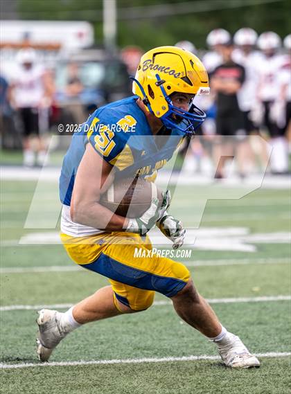 Thumbnail 2 in Grantsville vs San Juan photogallery.