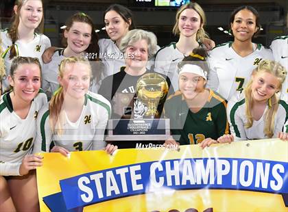 Thumbnail 1 in Horizon vs. Millennium (AIA 5A Final - Awards) photogallery.