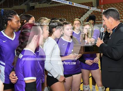 Thumbnail 1 in Horizon vs. Millennium (AIA 5A Final - Awards) photogallery.