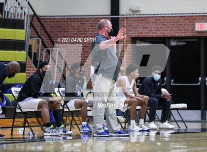 Thumbnail 2 in Lee's Summit West vs Raytown (Summit Grill Shootout) photogallery.