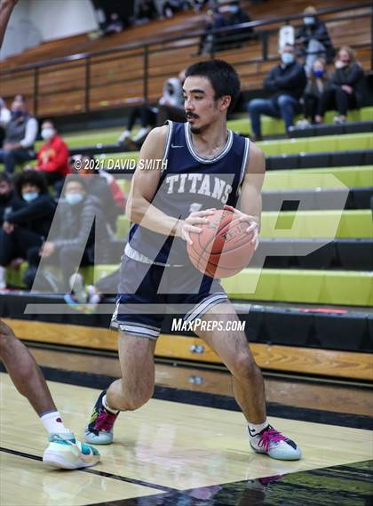 Thumbnail 2 in Lee's Summit West vs Raytown (Summit Grill Shootout) photogallery.