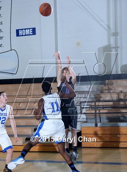 Thumbnail 1 in Bradshaw Christian @ North Hollywood (MaxPreps Holiday Classic) photogallery.