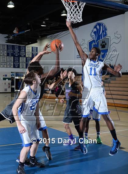Thumbnail 1 in Bradshaw Christian @ North Hollywood (MaxPreps Holiday Classic) photogallery.