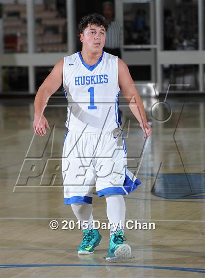 Thumbnail 1 in Bradshaw Christian @ North Hollywood (MaxPreps Holiday Classic) photogallery.