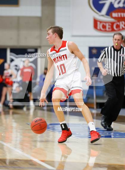 Thumbnail 3 in Grantsville vs. Manti (UHSAA 3A Quarterfinal) photogallery.
