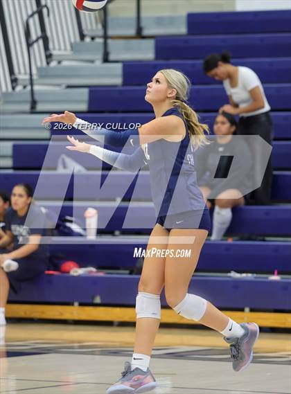 Thumbnail 2 in JV: Orem @ Corner Canyon photogallery.