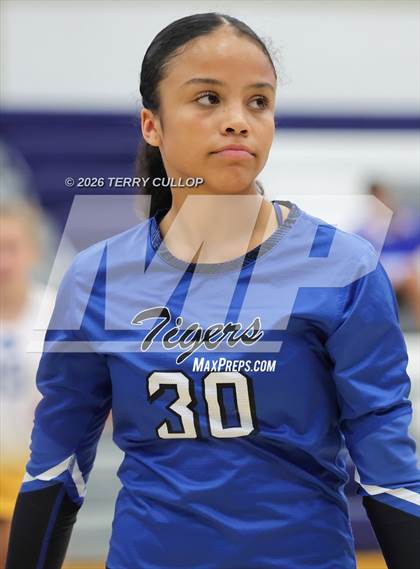 Thumbnail 3 in JV: Orem @ Corner Canyon photogallery.