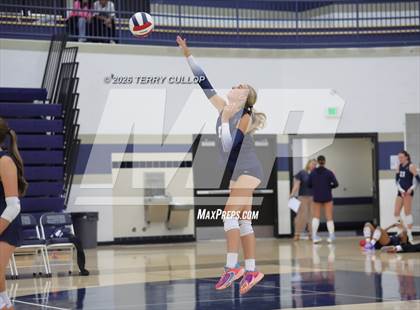 Thumbnail 2 in JV: Orem @ Corner Canyon photogallery.