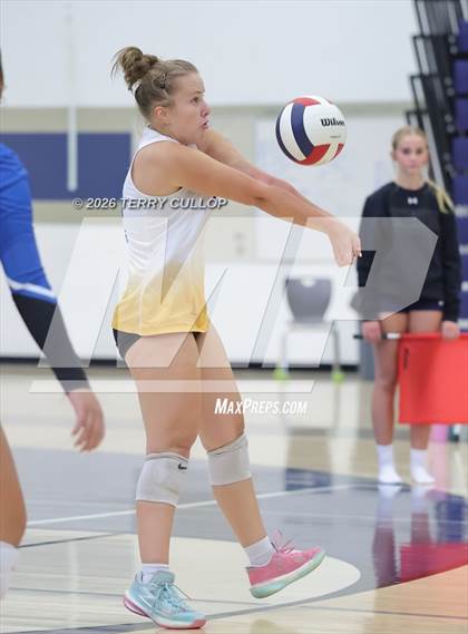 Thumbnail 1 in JV: Orem @ Corner Canyon photogallery.