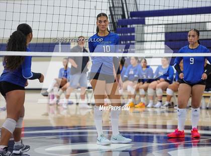 Thumbnail 2 in JV: Orem @ Corner Canyon photogallery.
