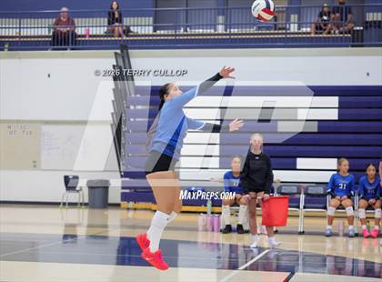 Thumbnail 1 in JV: Orem @ Corner Canyon photogallery.