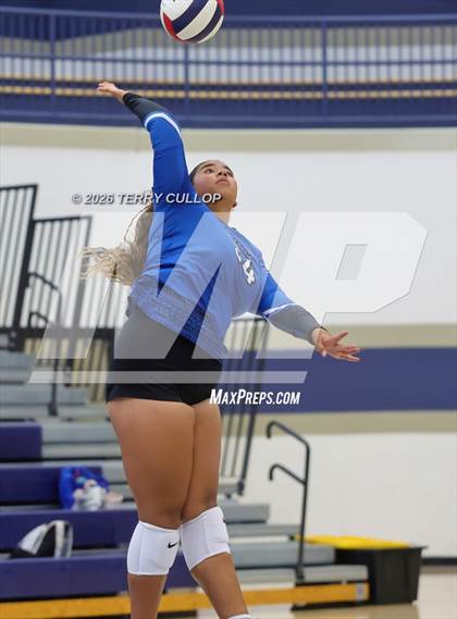 Thumbnail 3 in JV: Orem @ Corner Canyon photogallery.