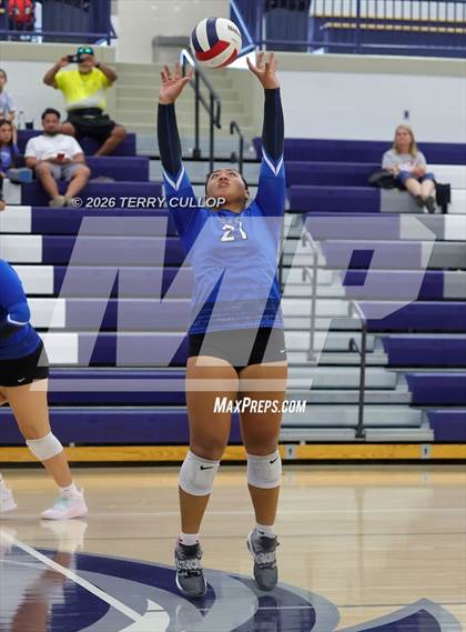 Thumbnail 2 in JV: Orem @ Corner Canyon photogallery.