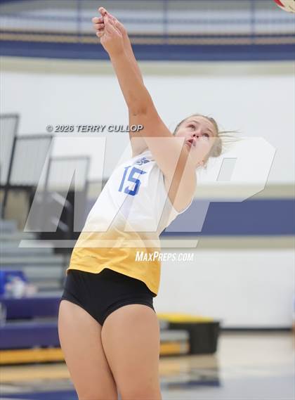 Thumbnail 2 in JV: Orem @ Corner Canyon photogallery.