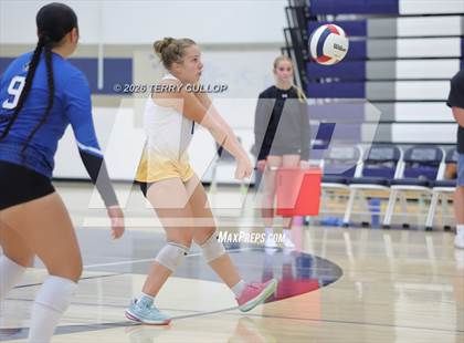 Thumbnail 3 in JV: Orem @ Corner Canyon photogallery.