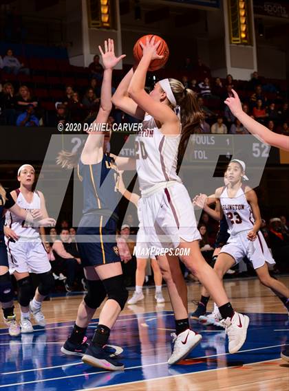 Thumbnail 3 in Our Lady of Lourdes vs. Arlington (Section 1 Class AA Semifinal) photogallery.
