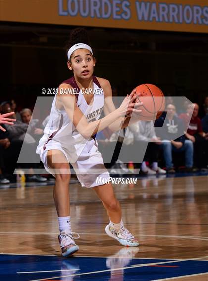 Thumbnail 3 in Our Lady of Lourdes vs. Arlington (Section 1 Class AA Semifinal) photogallery.