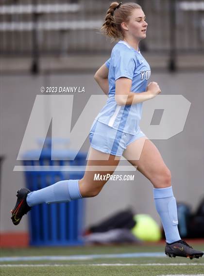 Thumbnail 3 in Lake Braddock @ Yorktown photogallery.
