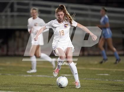 Thumbnail 3 in Lake Braddock @ Yorktown photogallery.