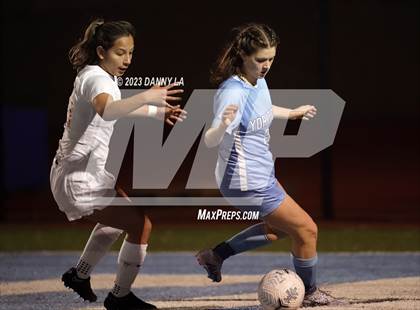 Thumbnail 2 in Lake Braddock @ Yorktown photogallery.