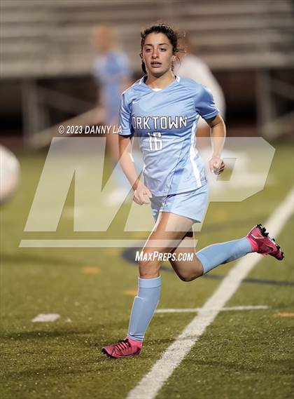 Thumbnail 1 in Lake Braddock @ Yorktown photogallery.