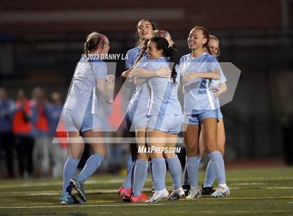 Thumbnail 3 in Lake Braddock @ Yorktown photogallery.