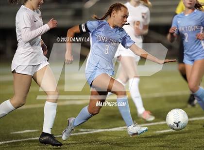 Thumbnail 3 in Lake Braddock @ Yorktown photogallery.