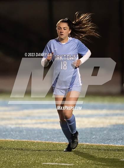 Thumbnail 2 in Lake Braddock @ Yorktown photogallery.