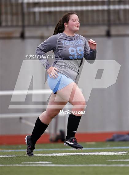 Thumbnail 2 in Lake Braddock @ Yorktown photogallery.