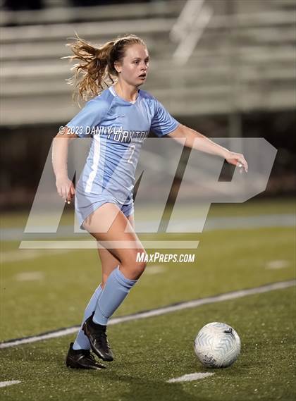 Thumbnail 3 in Lake Braddock @ Yorktown photogallery.