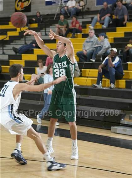 Thumbnail 2 in Oakmont vs Colfax (Common Good Classic) photogallery.
