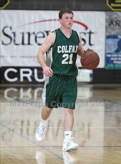 Thumbnail 3 in Oakmont vs Colfax (Common Good Classic) photogallery.