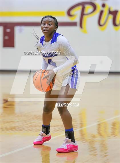 Thumbnail 3 in Dillon vs St. Pauls (Robeson County Shootout) photogallery.