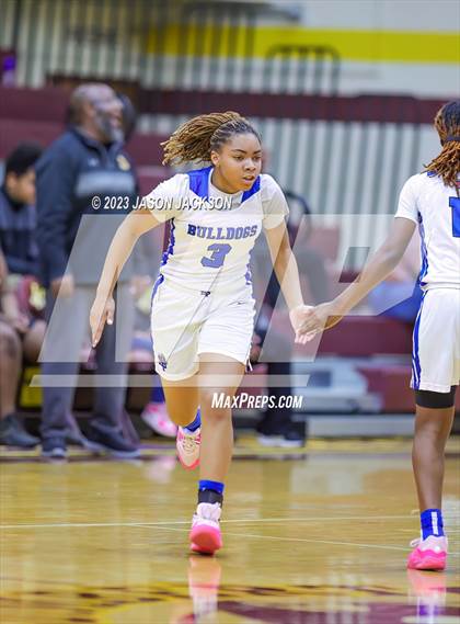 Thumbnail 3 in Dillon vs St. Pauls (Robeson County Shootout) photogallery.
