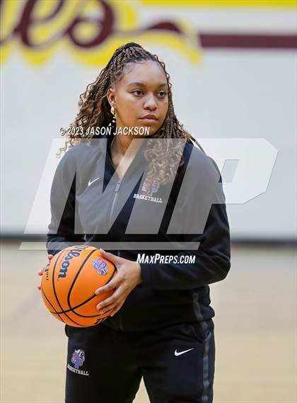Thumbnail 3 in Dillon vs St. Pauls (Robeson County Shootout) photogallery.