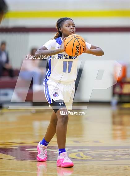 Thumbnail 3 in Dillon vs St. Pauls (Robeson County Shootout) photogallery.