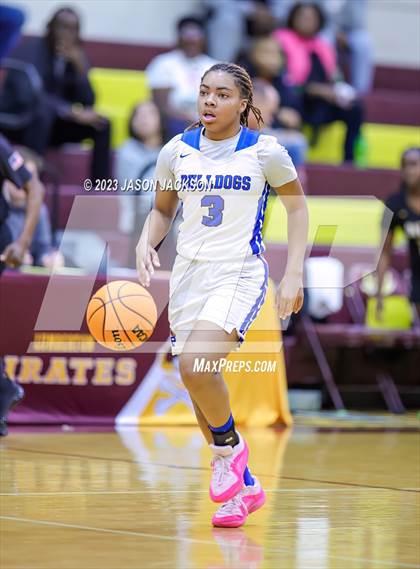Thumbnail 2 in Dillon vs St. Pauls (Robeson County Shootout) photogallery.