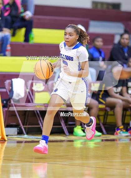 Thumbnail 3 in Dillon vs St. Pauls (Robeson County Shootout) photogallery.