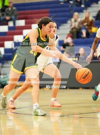 Thumbnail 2 in Pueblo County vs Denver South (Dakota Ridge Varsity Tournament) photogallery.