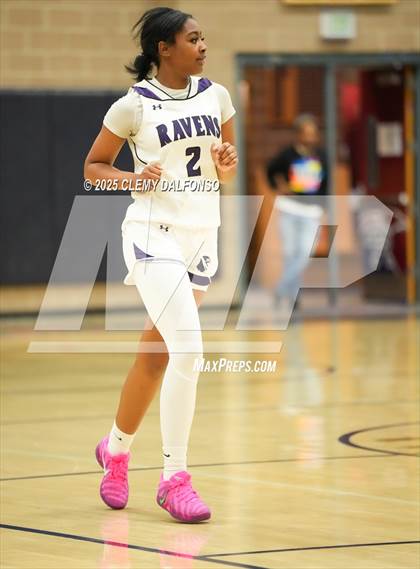 Thumbnail 3 in Pueblo County vs Denver South (Dakota Ridge Varsity Tournament) photogallery.