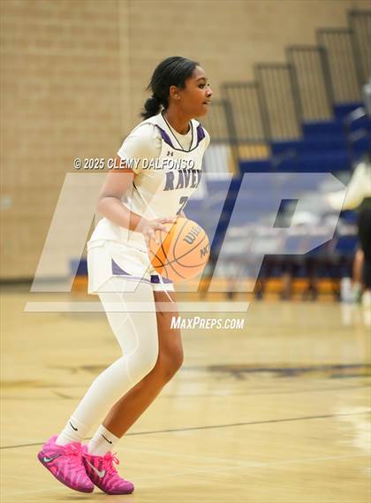 Thumbnail 3 in Pueblo County vs Denver South (Dakota Ridge Varsity Tournament) photogallery.
