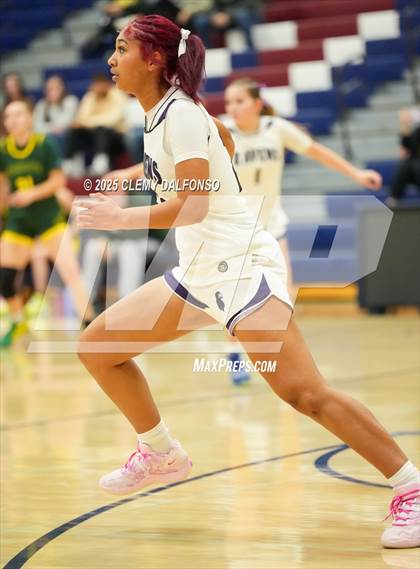 Thumbnail 3 in Pueblo County vs Denver South (Dakota Ridge Varsity Tournament) photogallery.