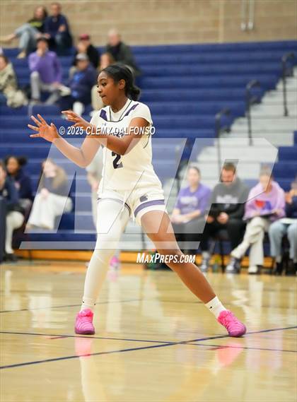 Thumbnail 3 in Pueblo County vs Denver South (Dakota Ridge Varsity Tournament) photogallery.