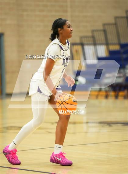 Thumbnail 2 in Pueblo County vs Denver South (Dakota Ridge Varsity Tournament) photogallery.