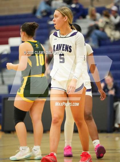 Thumbnail 3 in Pueblo County vs Denver South (Dakota Ridge Varsity Tournament) photogallery.