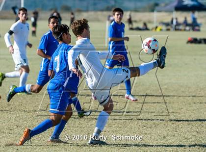 Thumbnail 1 in San Pasqual vs De La Salle photogallery.