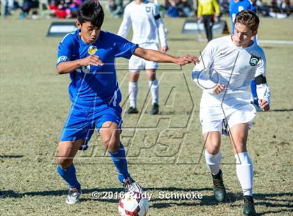 Thumbnail 2 in San Pasqual vs De La Salle photogallery.