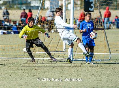 Thumbnail 3 in San Pasqual vs De La Salle photogallery.